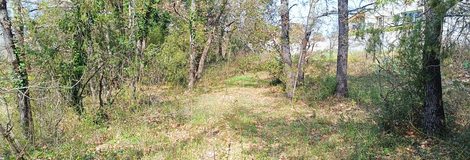 Terrain  1503 m² à vendre à Fox-Amphoux (83670)