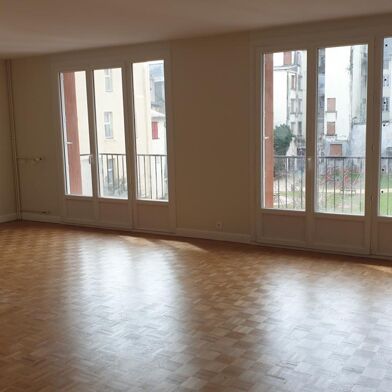Appartement 4 pièces 808 €