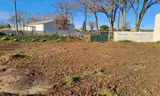 Terrain  325 m² à vendre à Chaniers (17610)