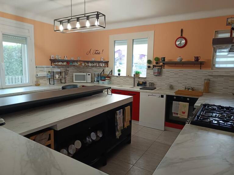 Exclusivité : Maison de plain-pied évolutive avec jardin – Clés en main — photo 1