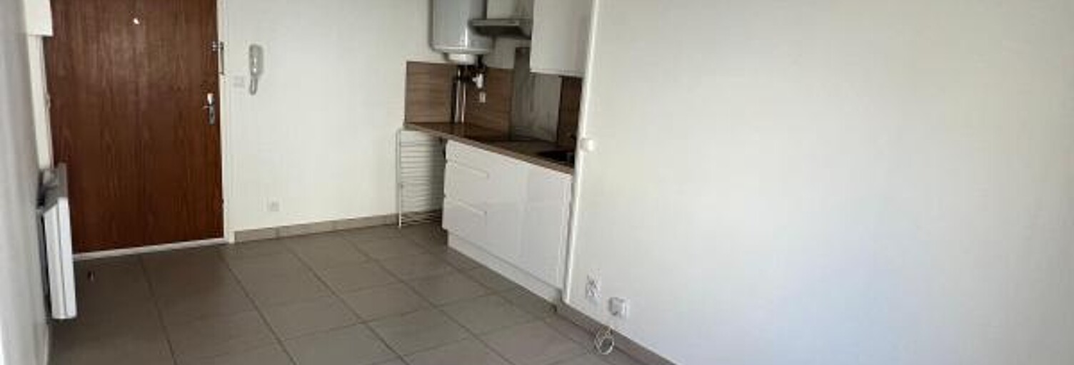 Appartement 1 Pièce 19 m² à louer à Guilherand-Granges (07500)