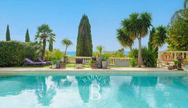 Villa / Maison 11 pièces  à vendre La Ciotat 13600