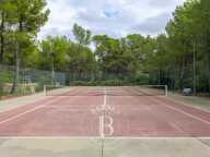 VENTE  - CEYRESTE - PROPRIETE - TENNIS - PISCINE — photo 3