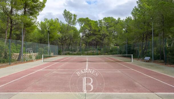 Villa / Maison 11 pièces  à vendre La Ciotat 13600