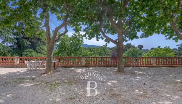 Villa / Maison 8 pièces  à vendre Marseille 12eme 13012