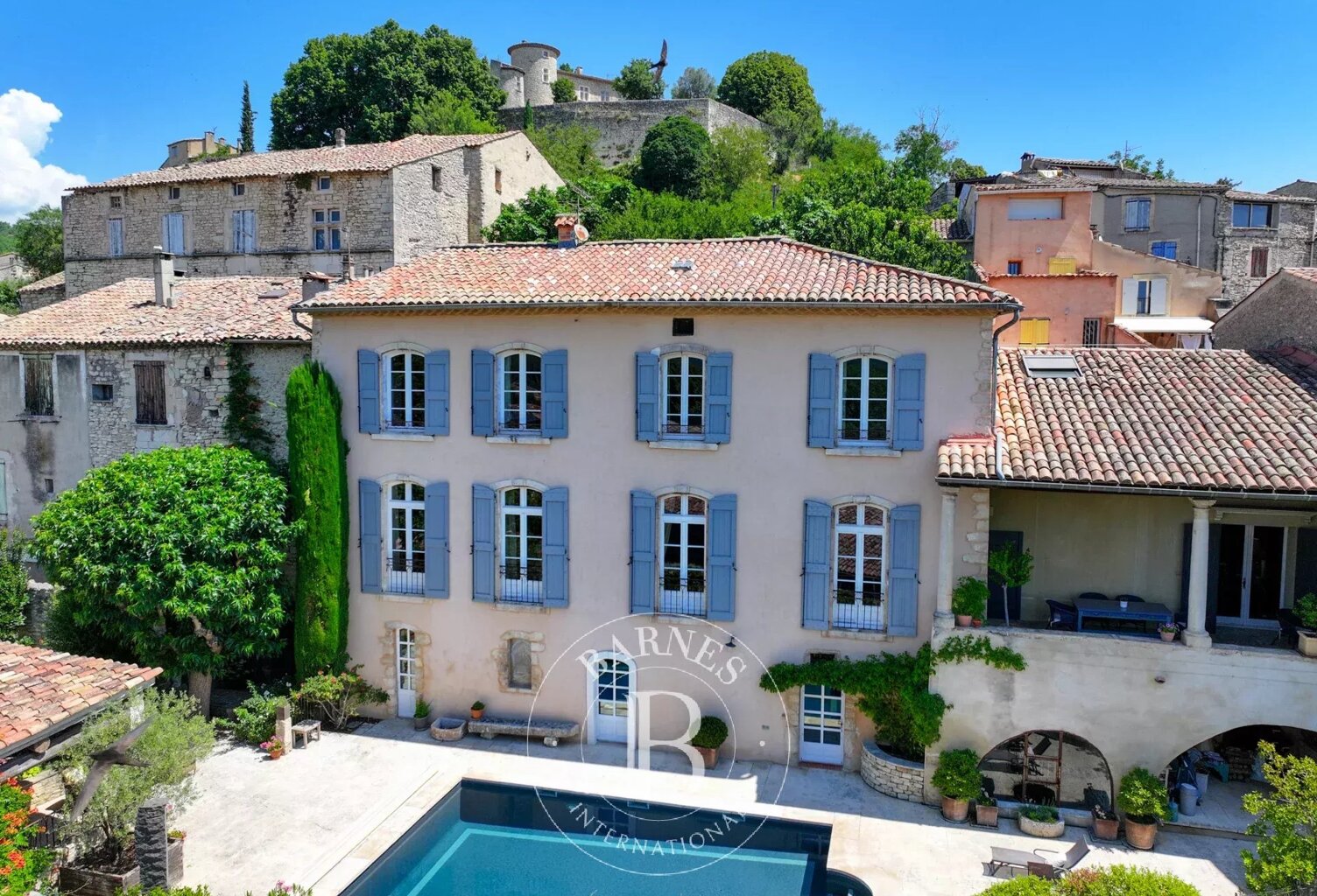 EXCLUSIVITE BARNES - PROVENCE - MANE - DEMEURE DE VILLE 500 m² - — photo 1