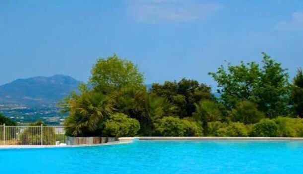 Appartement 3 pièces  à vendre Roquebrune-sur-Argens 83520