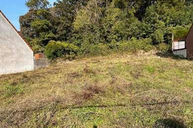 Terrain  84000 €