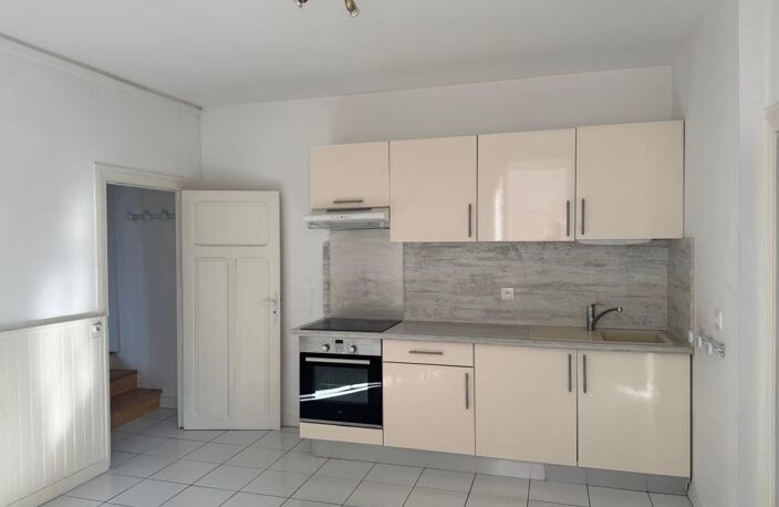 [INVESTISSEMENT / RENTABILITÉ 10 % BRUTS] Immeuble de rapport à Saint-Satur — photo 5