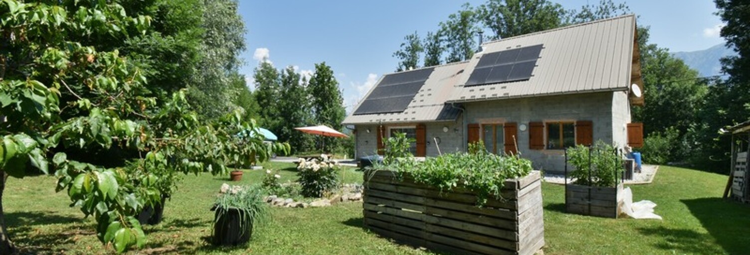 Maison 6 Pièces 165 m² à vendre à Ubaye-Serre-Ponçon (04340)