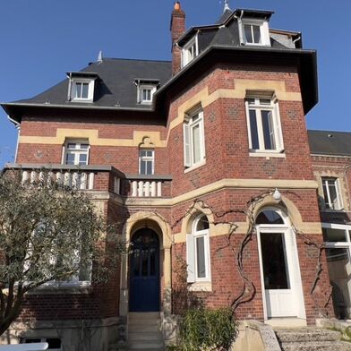 Maison 6 pièces 599000 €