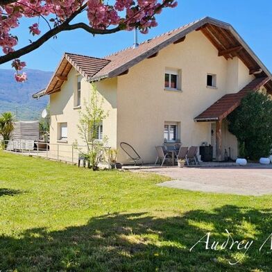 Maison 5 pièces 425000 €