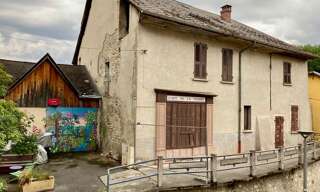 Immeuble  246 m² à vendre à Alby-sur-Chéran (74540)