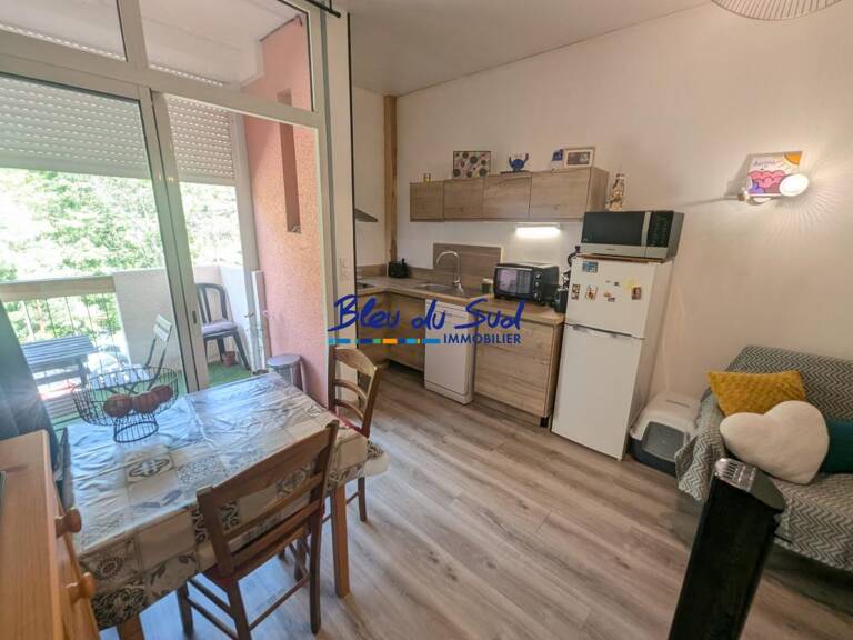 Studio entièrement rénové avec balcon — photo 1