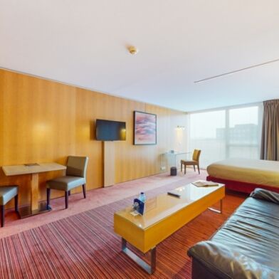 Appartement 1 pièces 111242 €