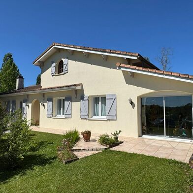Maison 5 pièces 421000 €