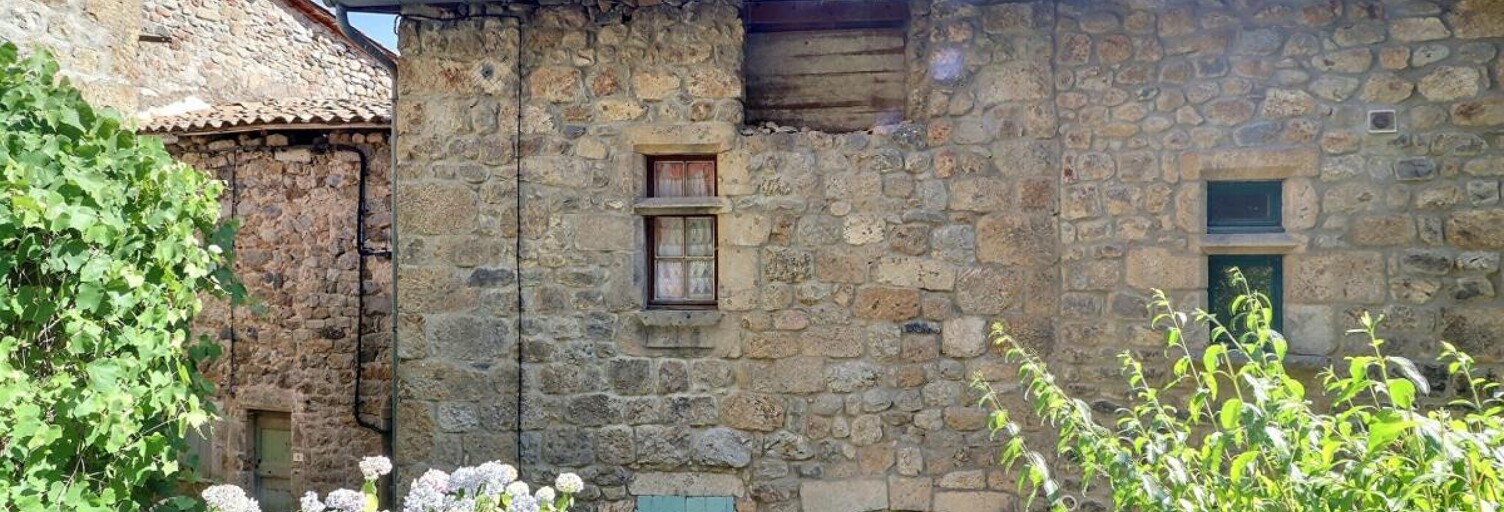 Maison 3 Pièces 60 m² à vendre à Burzet (07450)