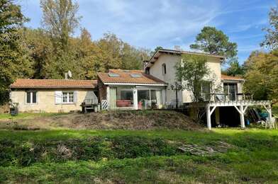 Maison 8 pièces 343200 €