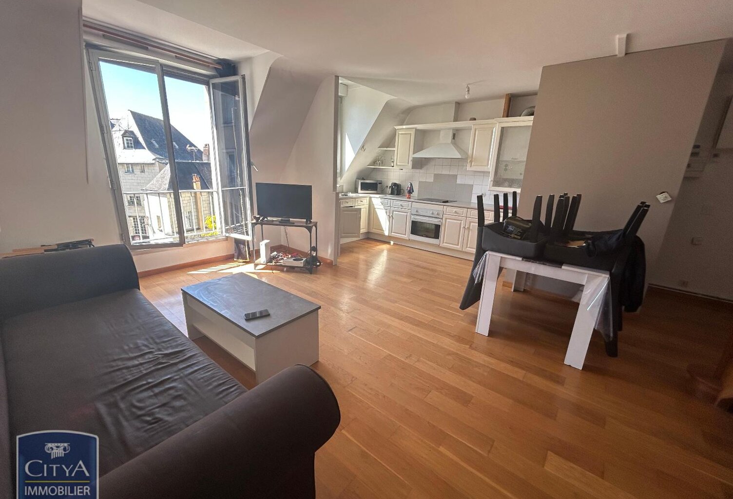 Vente appartement 4 pièces 86 m² Saumur (49400) — photo 1
