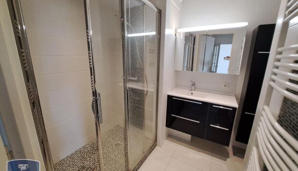 Appartement 3 pièces  à louer Royan 17200