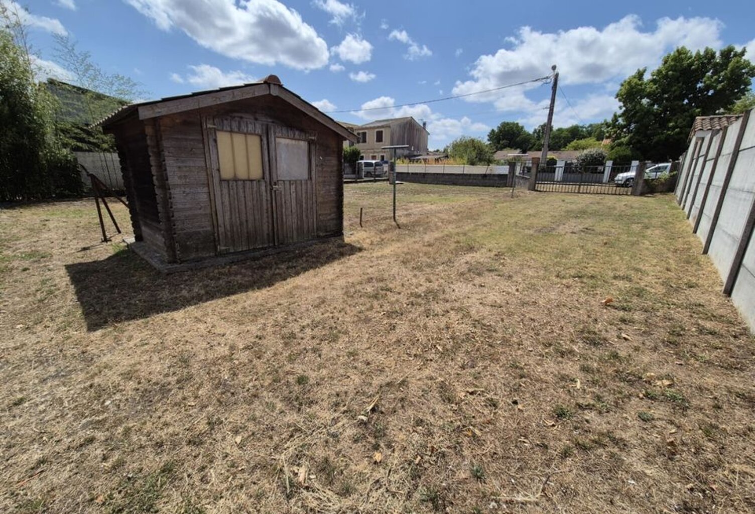 Terrain constructible de 355m² sur la commune de Pauillac — photo 1