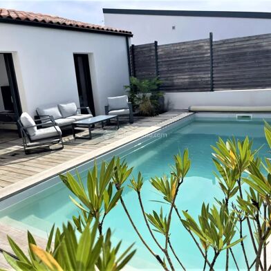 Maison 5 pièces 499000 €