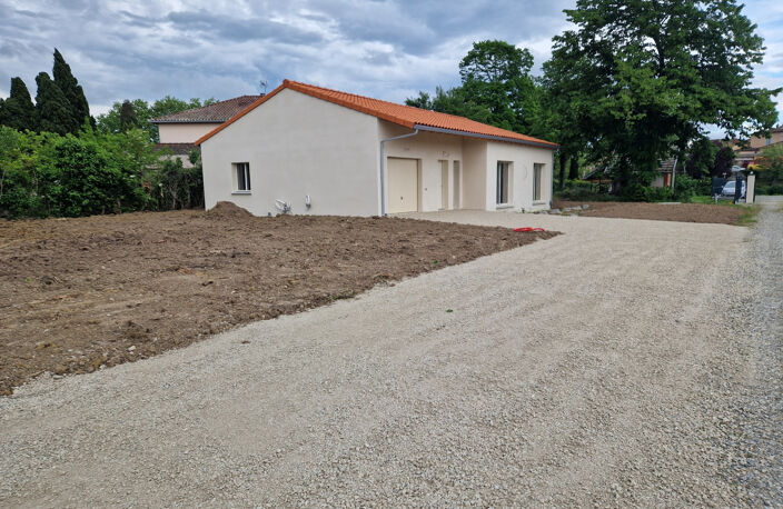 CINTEGABELLE-Maison 4 pièces 123 m2 — photo 2