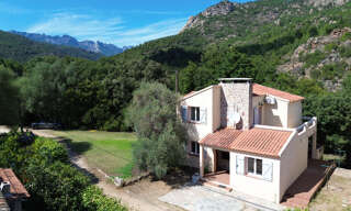 Maison 5 Pièces 106 m² à vendre à Zonza (20124)