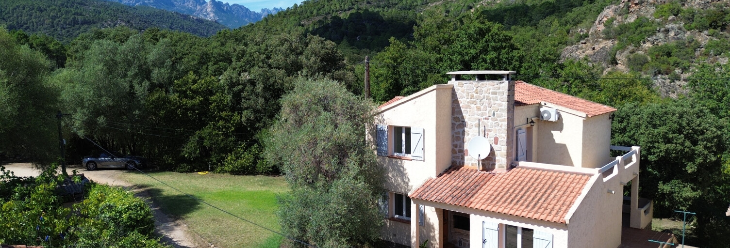 Maison 5 Pièces 106 m² à vendre à Zonza (20124)