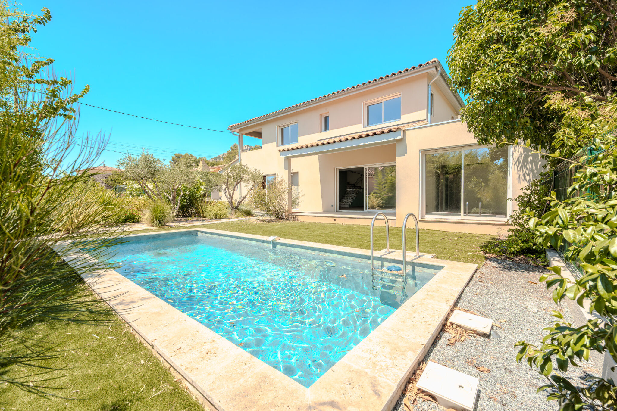 Villa / Maison  T5 à vendre Hyères 83400