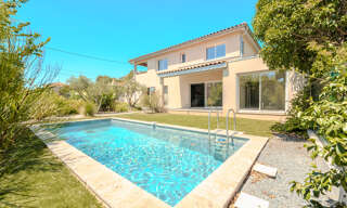 Maison 5 Pièces 142 m² à vendre à Hyères (83400)