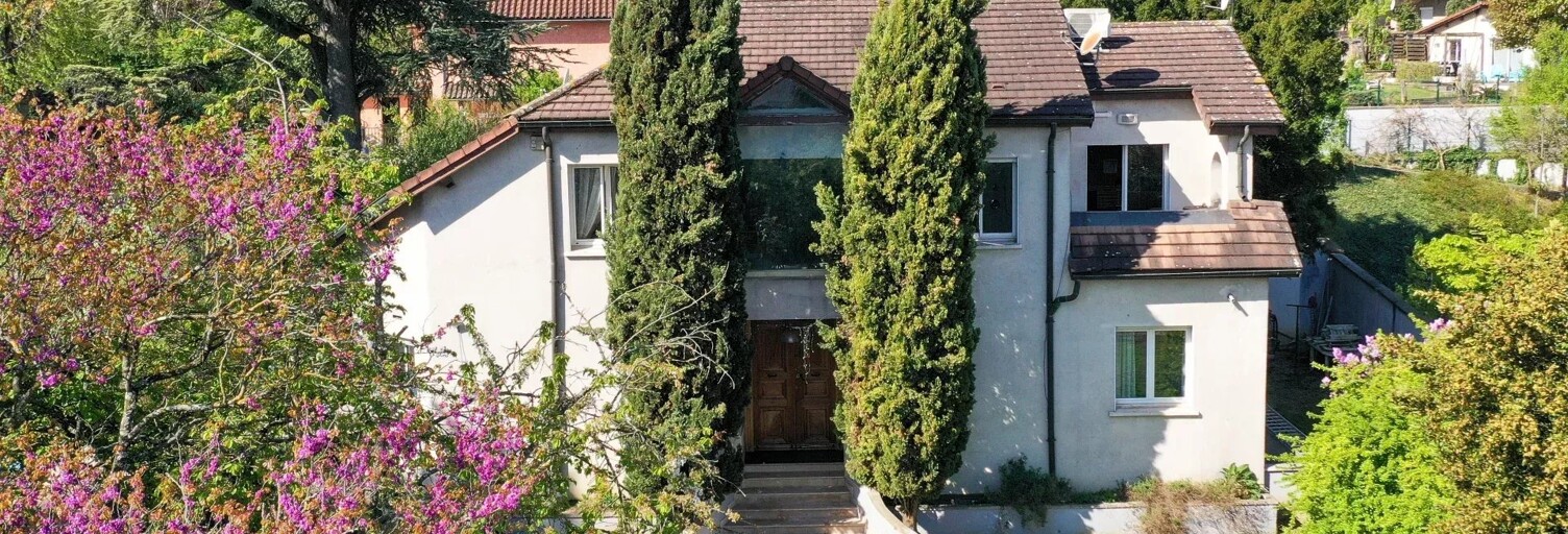 Maison 7 Pièces 230 m² à vendre à Vénissieux (69200)