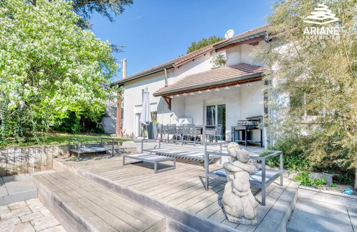 Maison d'architecte 230m² habitables avec piscine — photo 3