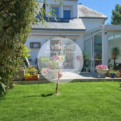 Maison 5 pièces 465000 €