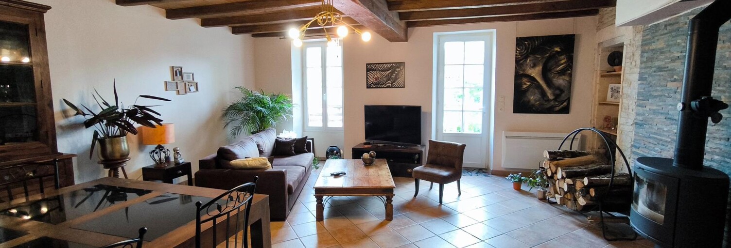 Maison 6 Pièces 157 m² à vendre à Asnières-la-Giraud (17400)