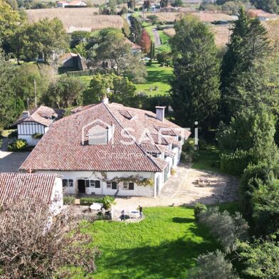 Maison 15 pièces 1070000 €