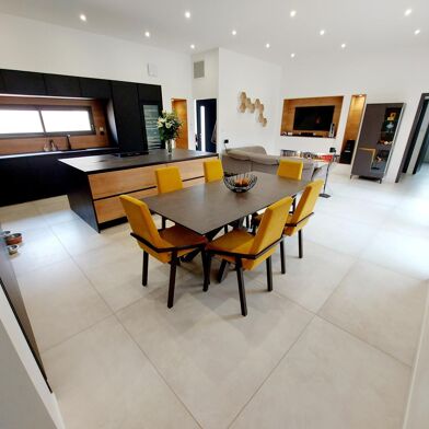 Maison 6 pièces 419000 €