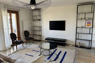 Appartement 4 pièces 2390 €