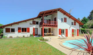 Maison 6 Pièces 200 m² à vendre à Arcangues (64200)