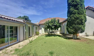 Maison 5 Pièces 150 m² à louer à Les Angles (30133)