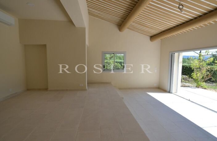 Roussillon, maison rénovée face au Luberon — photo 3