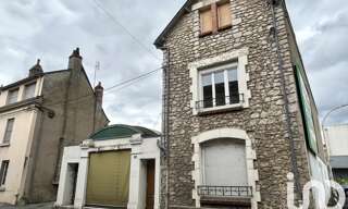 Maison 8 Pièces 242 m² à vendre à Argenton-sur-Creuse (36200)