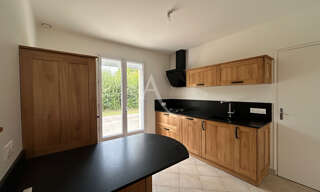 Maison 4 Pièces 88 m² à louer à La Roche-Neuville (53200)