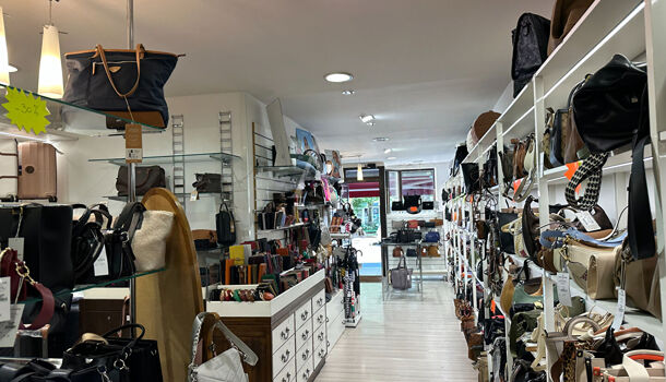 Local commercial  à louer Rochefort 17300