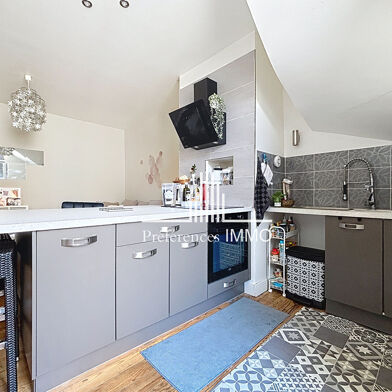 Appartement 4 pièces 231000 €