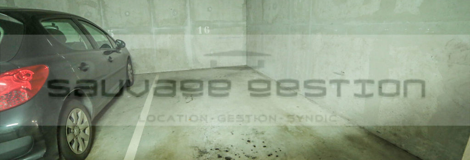 Garage   m² à louer à Rouen (76000)