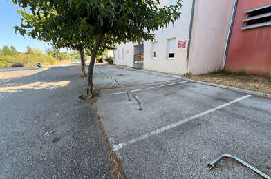 Garage  75 €