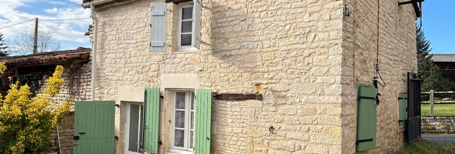 Maison 3 Pièces 44 m² à vendre à Ligné (16140)