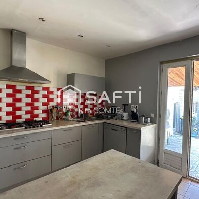 Maison 6 pièces 120000 €