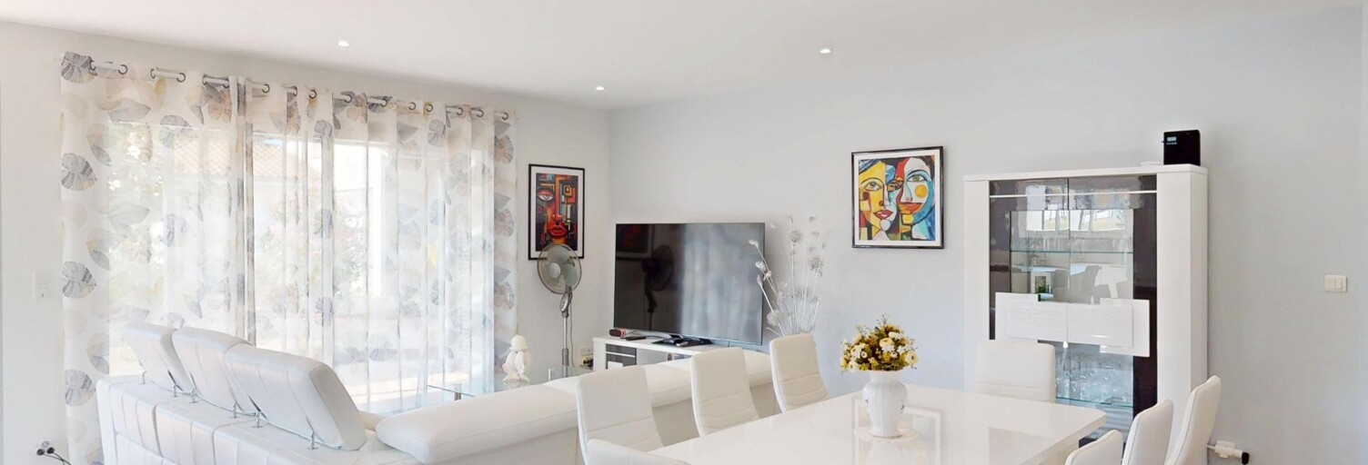 Maison 5 Pièces 107 m² à vendre à Val-de-Livenne (33820)